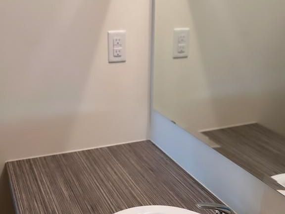 4th image of 100 Dufay Rd #86