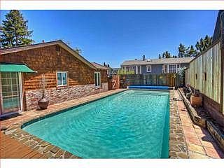 4th image of 3911 Lakemead Way