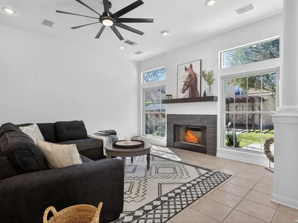 2615 Foresthaven, New Braunfels, TX 78132