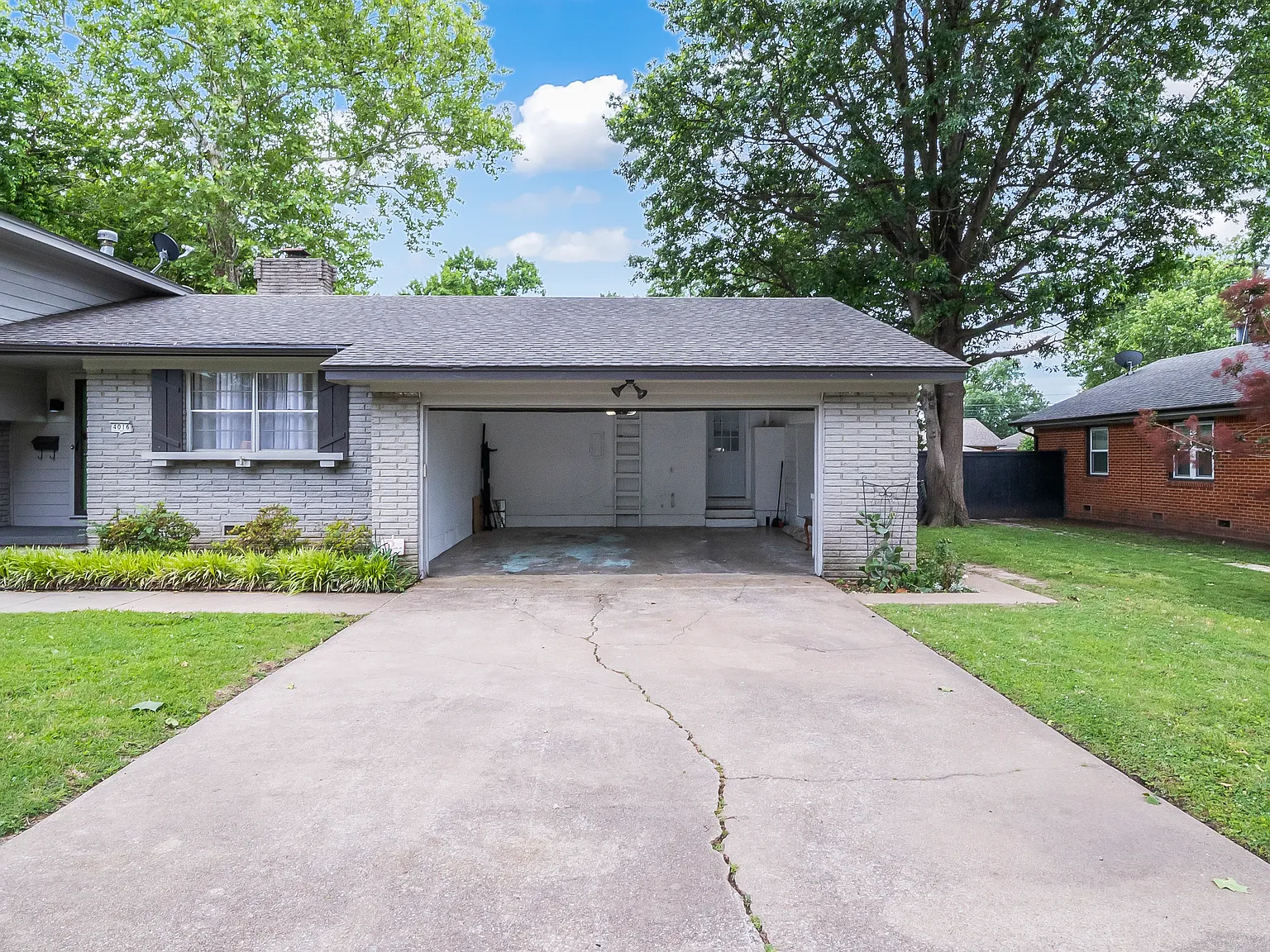 4 bed, 1800 sqft, $2,795 — Photo 3