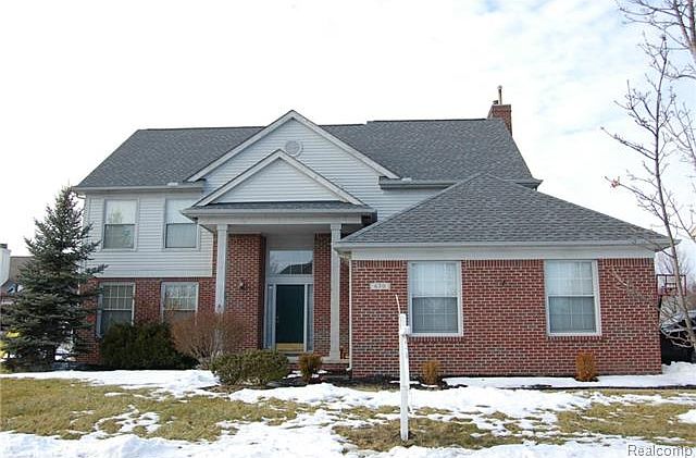 1st image of 670 Highlands Dr