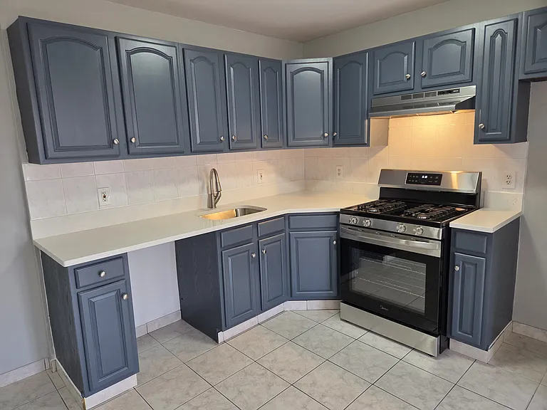 2401 Berg Ave #3H — Photo 14