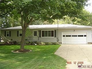 1st image of 1051 Hillcrest Dr