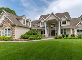 7707 Aspen Ln, Kalamazoo, MI 49009