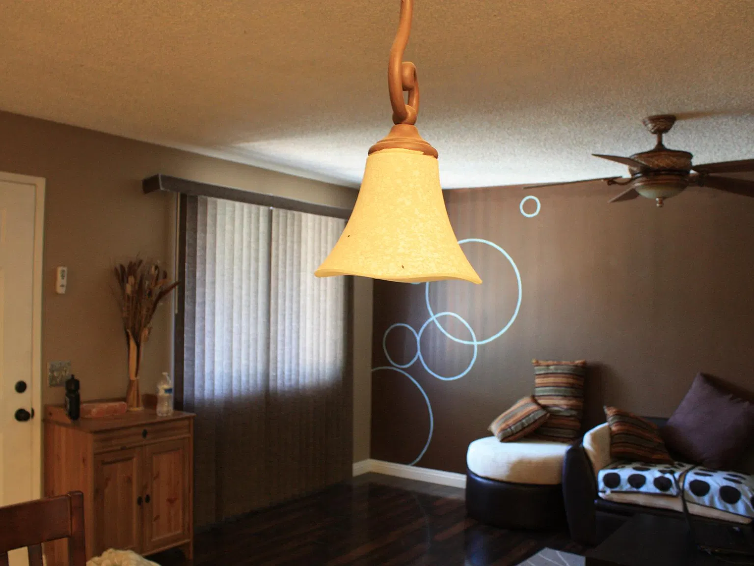 2530 Bryn Mawr Ln — Photo 4
