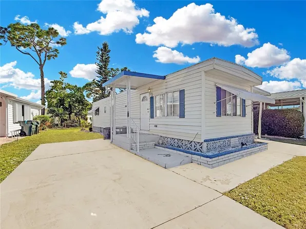 5559 Holiday Park Blvd, North Port, FL 34287