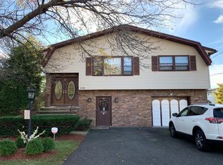 20 Plaza Rd, Fair Lawn, NJ 07410