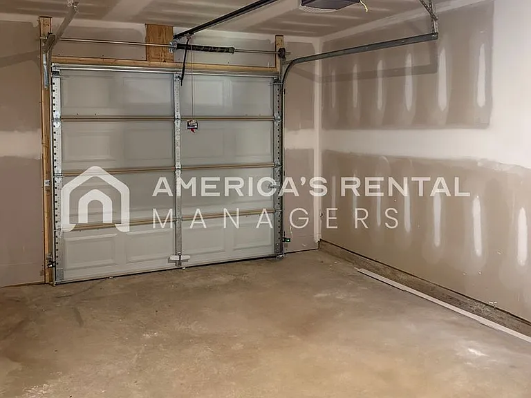 96 River Grass Dr — Photo 23
