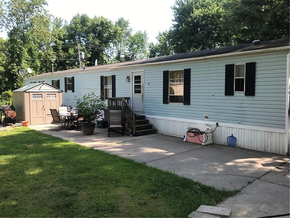1st image of 15 Beechwood Blvd