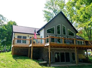 827 Elwood Rd, Eddyville, KY 42038