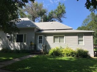 65 4th Ave E, Bristol, SD 57219