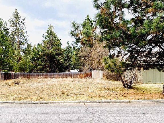 2nd image of 19897 Ponderosa St