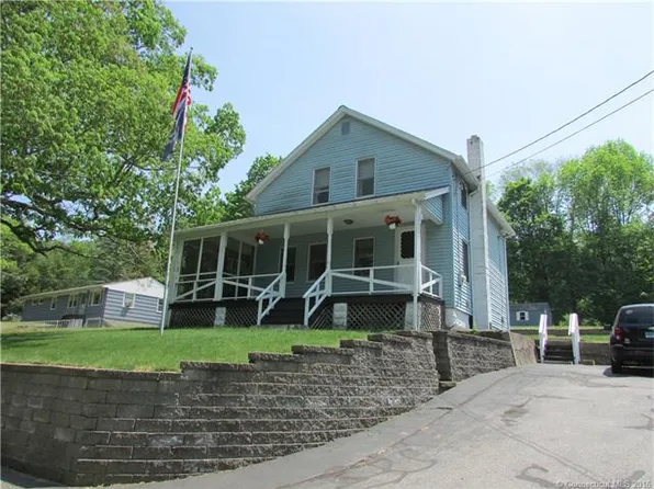 27 Williams Ave, Moosup, CT 06354