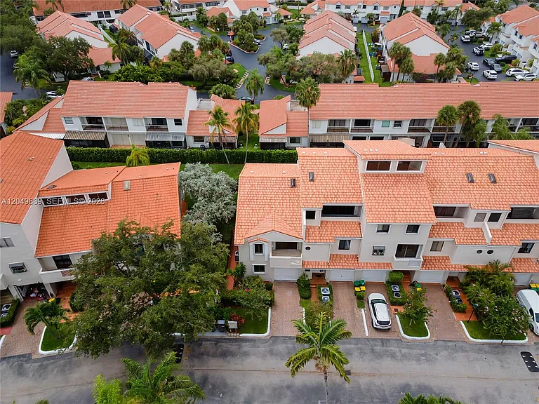 21378 Marina Cove Cir #11-B — Photo 36