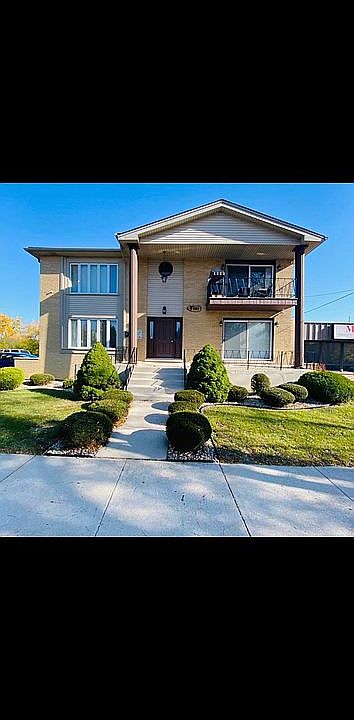 1st image of 5536 W Cal Sag Rd