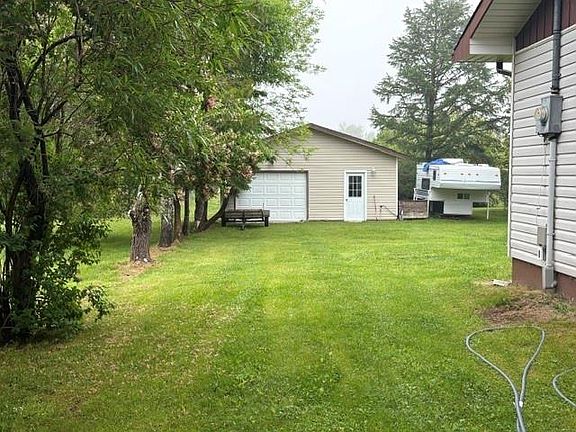 4th image of 5 ALDER Avenue