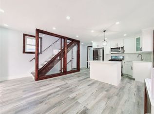 318 Franklin Ave, Hewlett, NY 11557