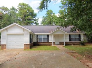 2364 Club House Rd, Mobile, AL 36605
