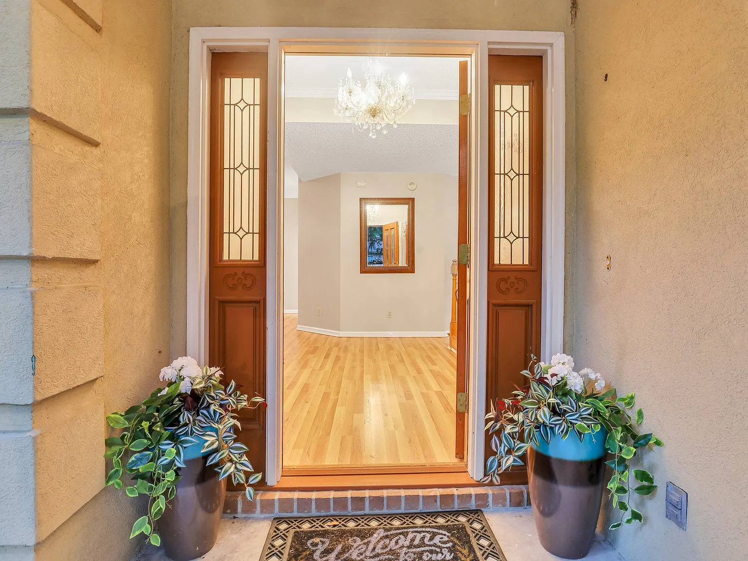 123 Companion Way - 123 Companion Way — Photo 4