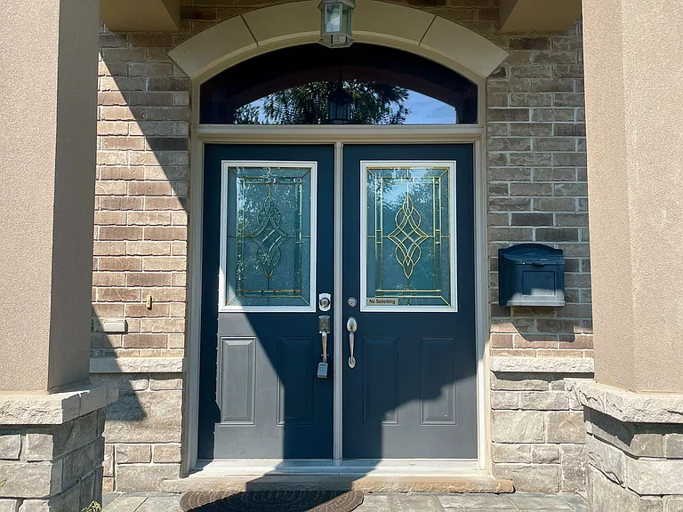 2 Doon Creek St — Photo 2