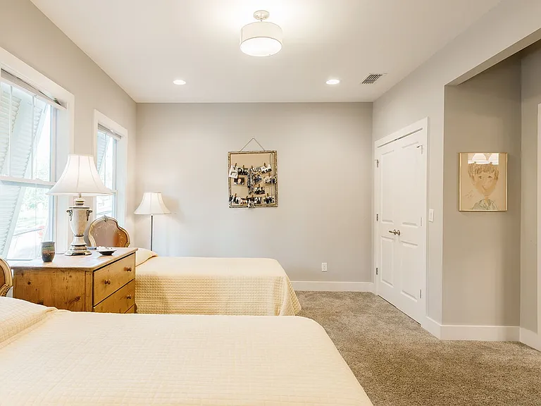 403 Acklen Park Dr #A — Photo 36
