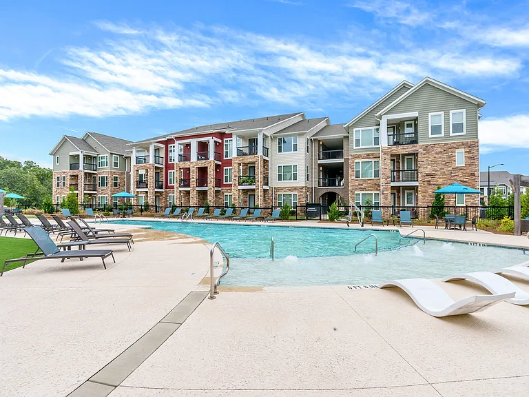 Addison Ridge Apartments — Photo 62