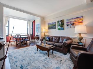 14 Lockwood Dr APT 10D, Charleston, SC 29401