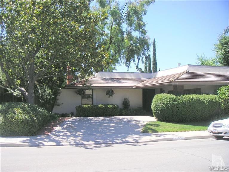 1st image of 31934 Lyndbrook Ct