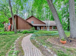2417 Marathon Ave, Neenah, WI 54956