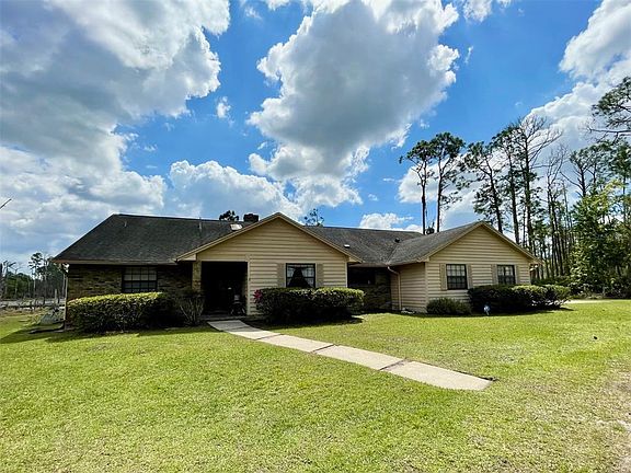 2nd image of 349 SEMINOLE WOODS BLVD