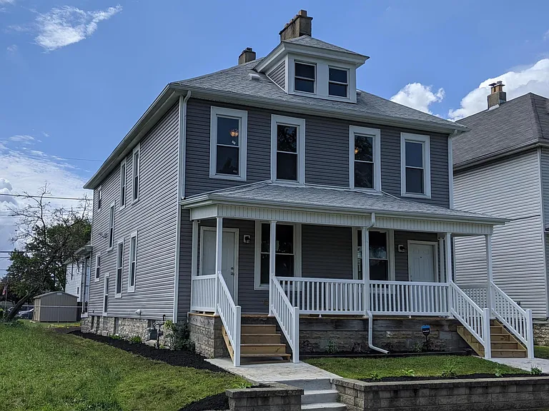 115 Dakota Ave — Photo 1