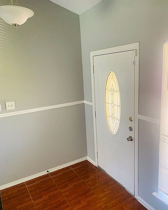1st image of 8418 Twin Lamps Ln