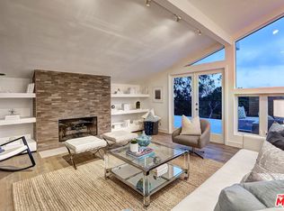 1067 Las Pulgas Rd, Pacific Palisades, CA 90272