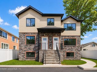 20 Church Ave, Staten Island, NY 10314