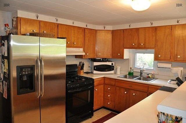 2nd image of 321 Snyder Hill Rd