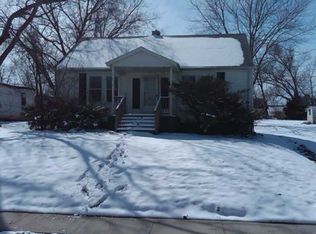 514 W 15th St, Trenton, MO 64683
