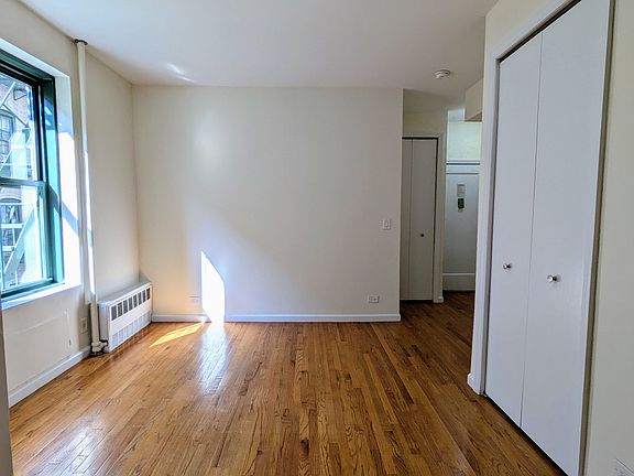 2nd image of 512 E 79th St APT 4F