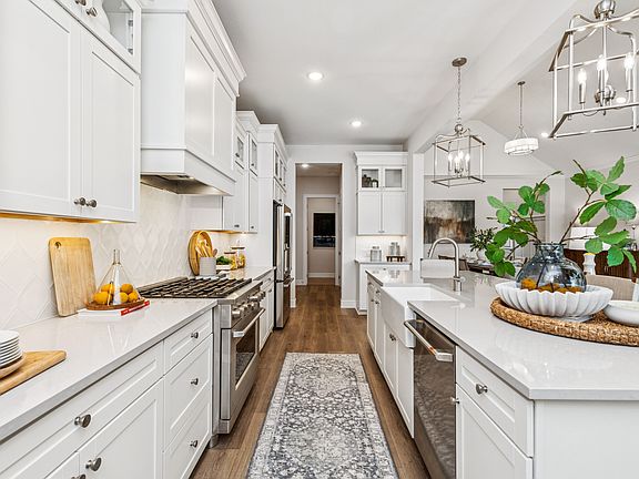 Kitchen with vast island