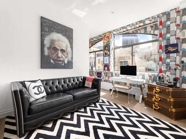 301 East 52nd Street image 16 of 16