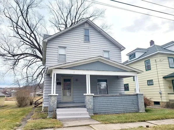 12 Penn Ave, Ridgway, PA 15853