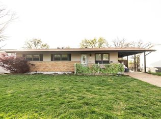 4437 Thicket Dr, Saint Louis, MO