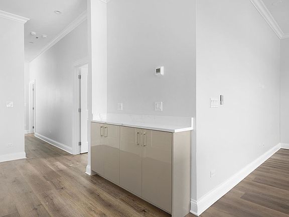 5th image of 6555 W North Ave #301