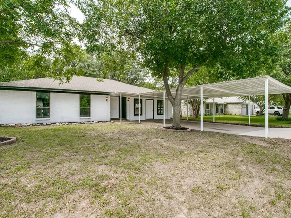 304 Lois St, Roanoke, TX 76262