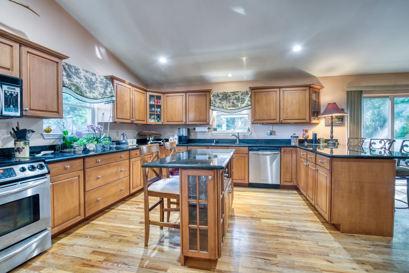  Kitchen