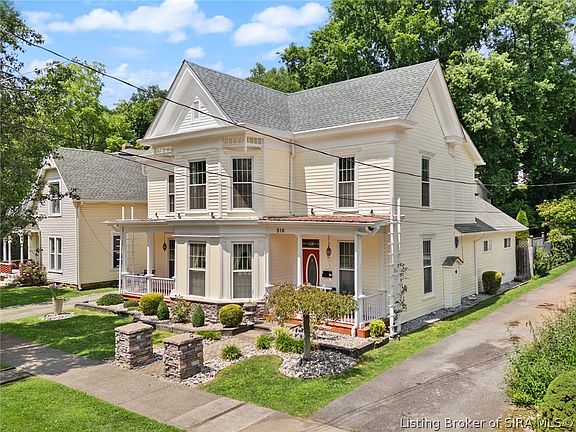 2nd image of 516 E Chestnut Street