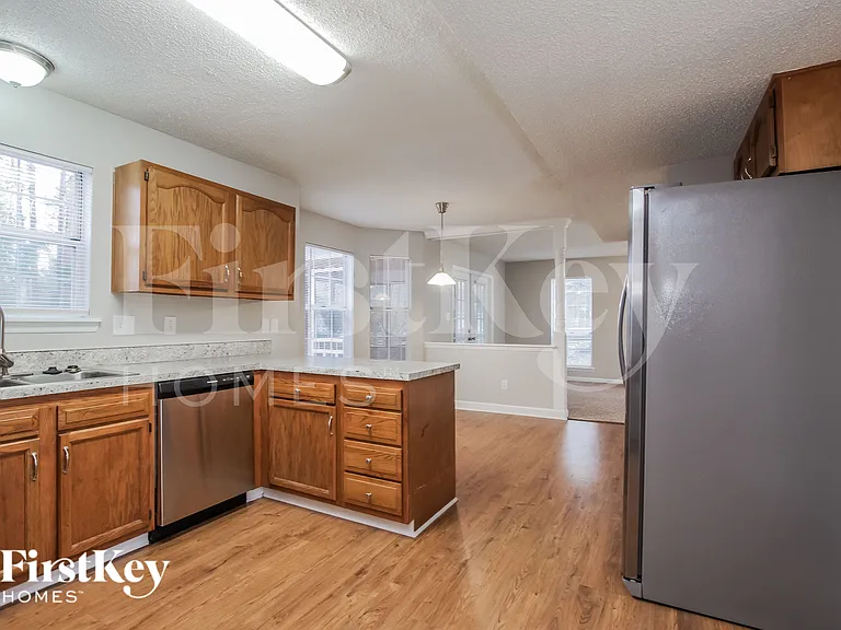 6904 Passeres Ct — Photo 9