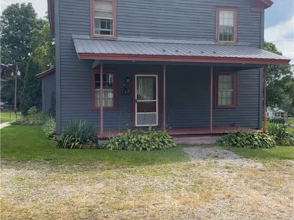 122 W 3rd St, Boswell, PA 15544