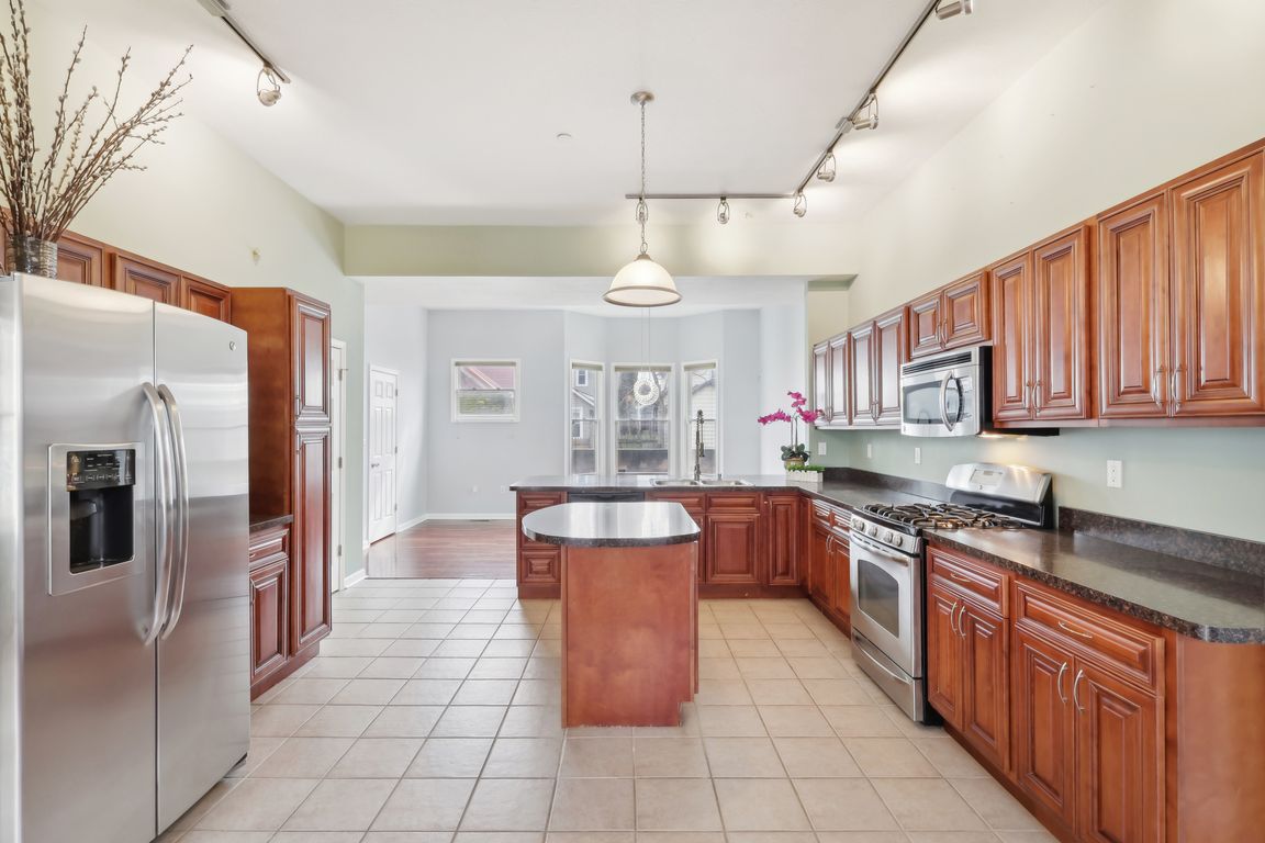 next background image