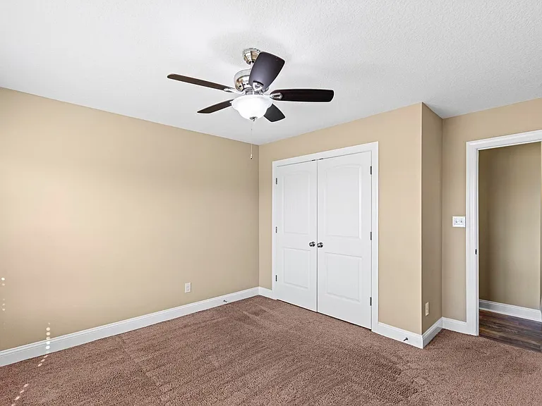 260 Cuddy Ct — Photo 21