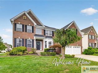 58 Meadow Run Rd, Bordentown, NJ 08505
